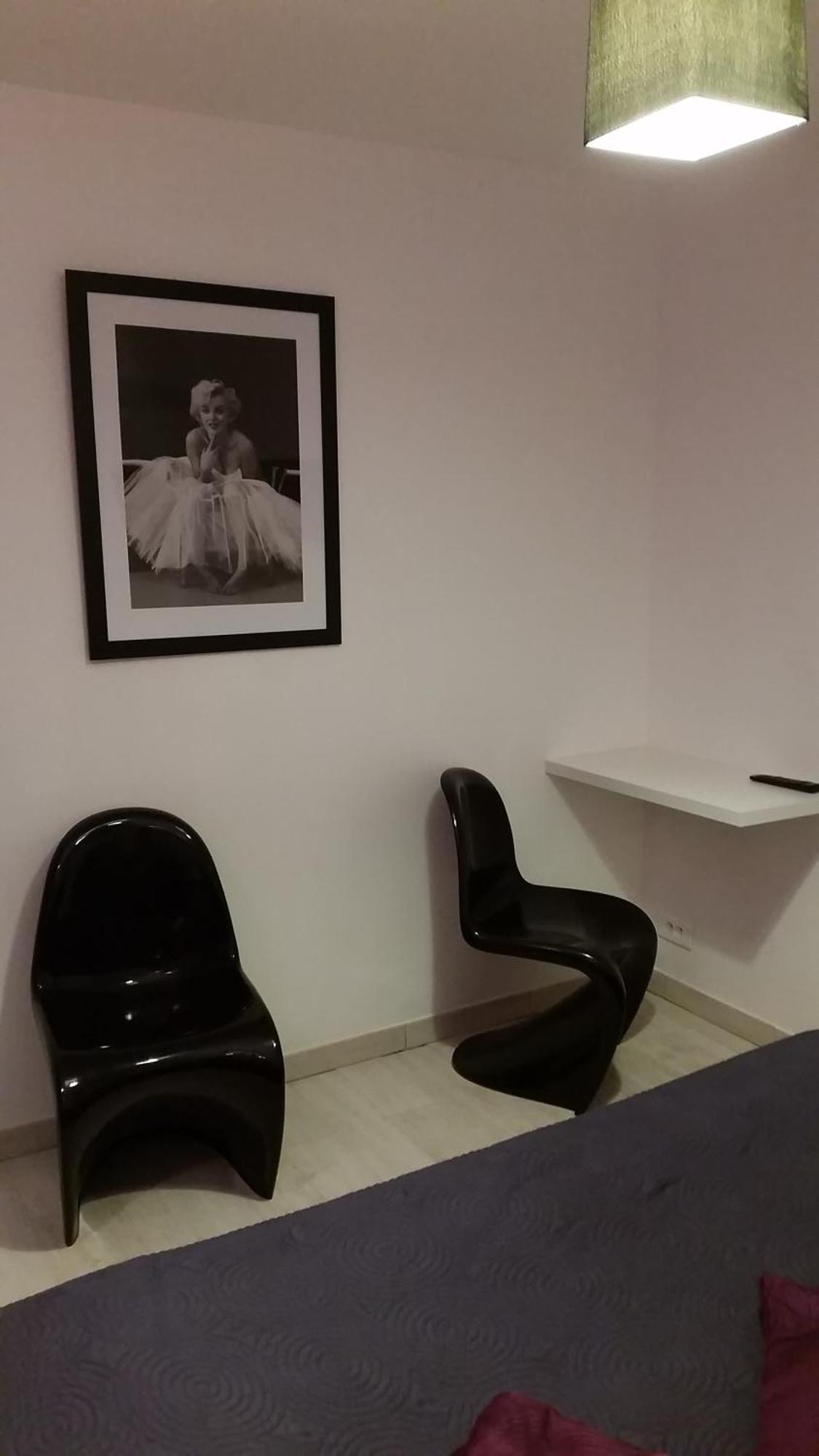 Auberge Des Toques Pégomas Kamer foto